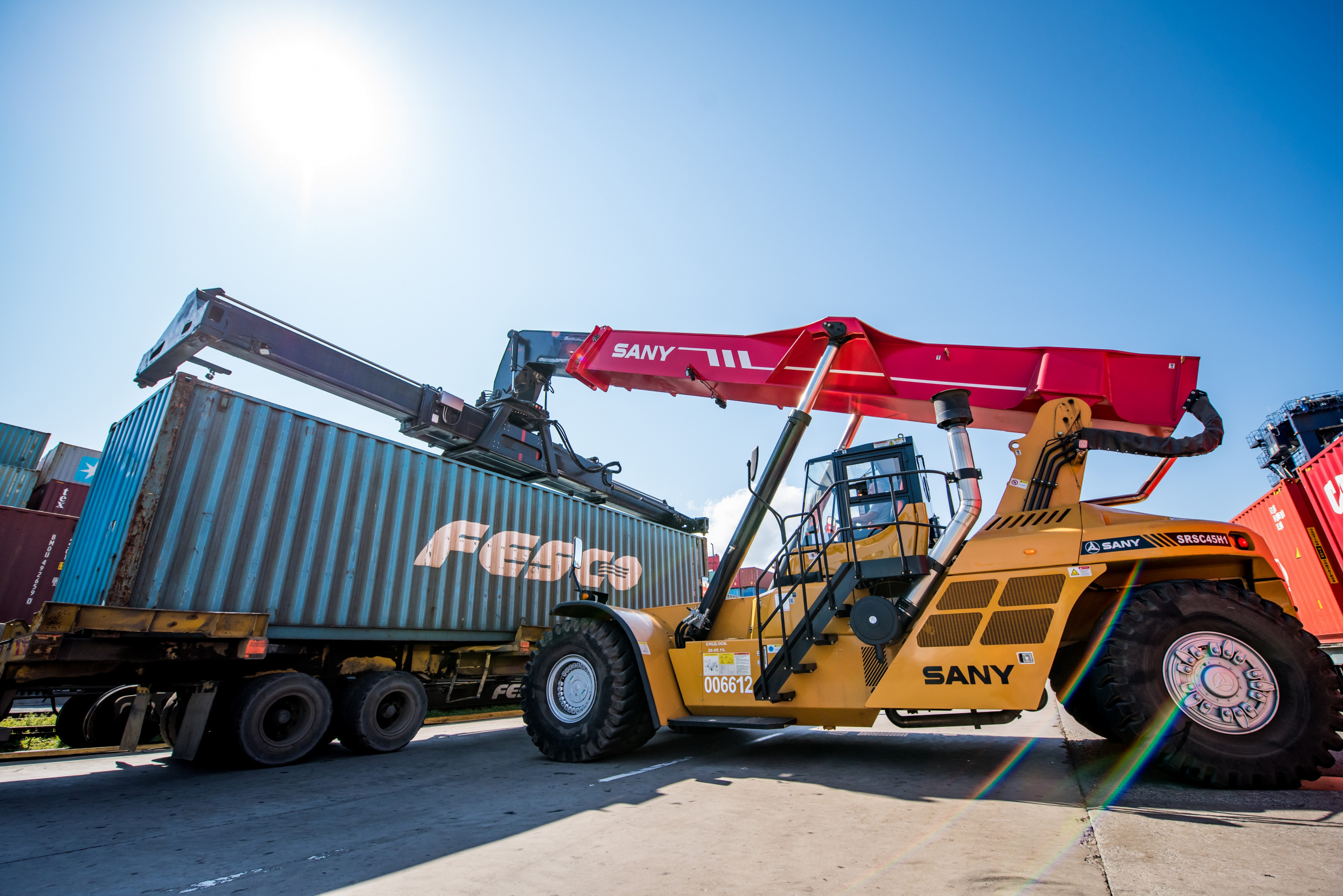 FESCO to Launch New Container Train to China via Far East Overland Route FESCO to Launch New Container Train to China via Far East Overland Route