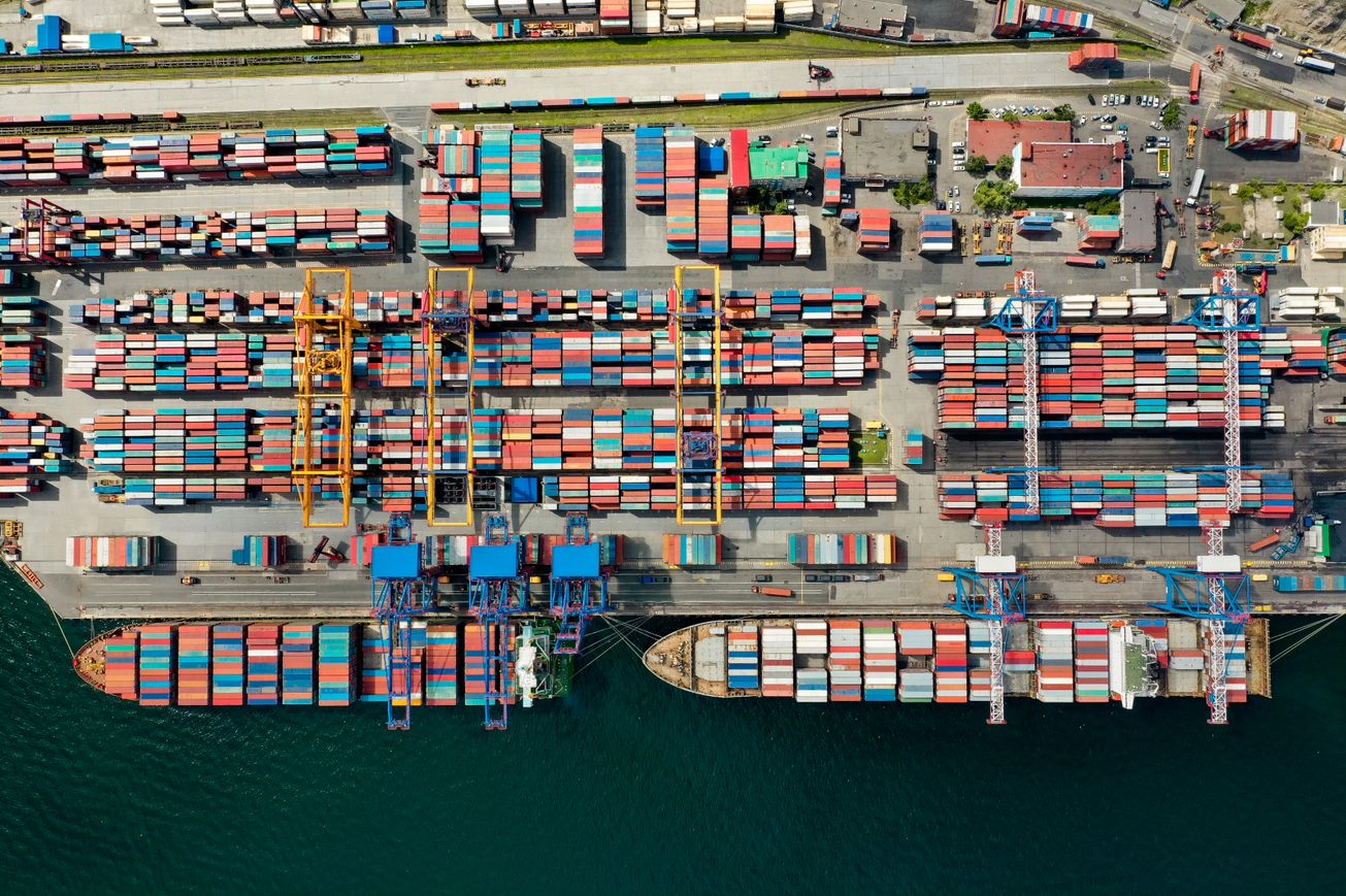 Commercial Port of Vladivostok joins the container location tracking system Commercial Port of Vladivostok joins the container location tracking system